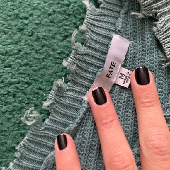 {FATE} Distressed Green Crop Sweater - Picture 5 of 7